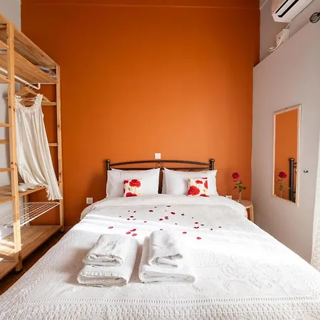 Spedion - Near To Sea With Heated Swimming Pool *