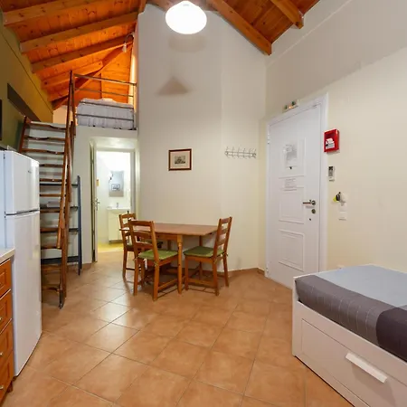 Spedion - Near To Sea With Heated Swimming Pool Гитион